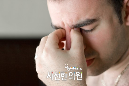 이처럼 대장은 차갑게 만들면 즉시 배탈이 나고 대장을 따뜻하게 하면 좋아지는 점은 대장에 상주하고 있는 유익한 균과 해로운 균의 번식과 ...