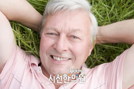 따뜻해야 할 아래 배는 냉하고 서늘해야 할 머리와 가슴이 열이 자꾸 떠는 증상을 가지고 있다면 아래 배를 따뜻하게 하고 머리와 ...